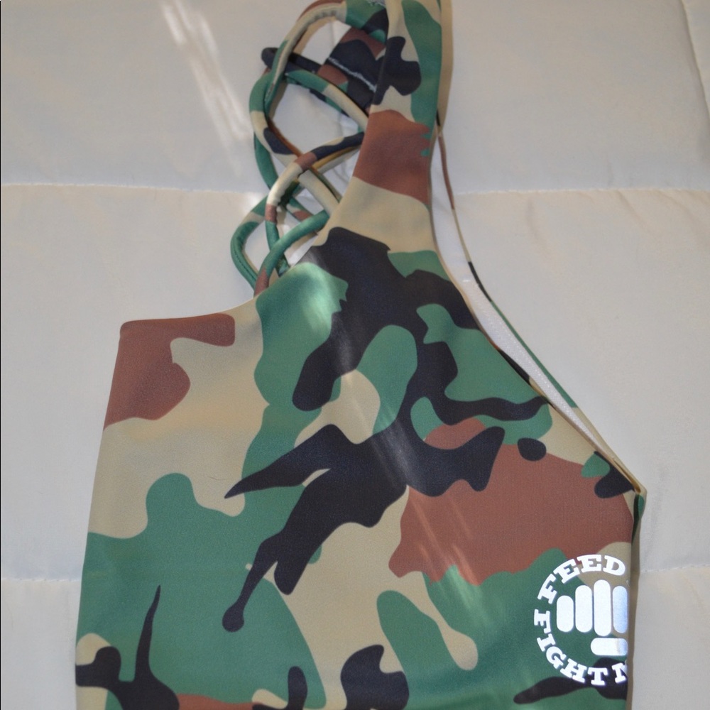 NWOT Feed Me Fight Me Camo Sportsbra